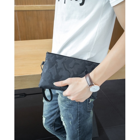 Tas clutch pria ts636