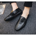 sepatu slip on pria sp318